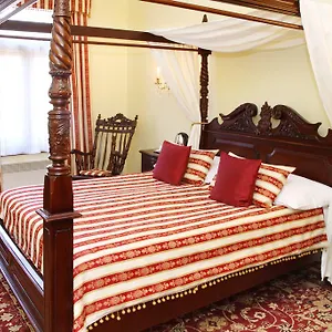 https://king-charles-boutique-residence.praguehotelsweb.com
