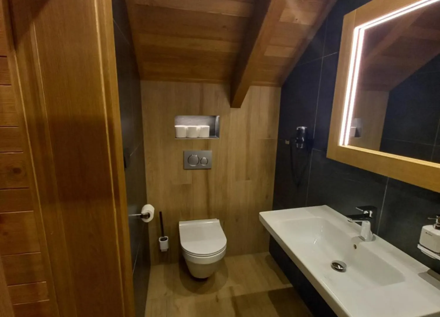 Dvorakova Bouda Hotell Špindlerŭv Mlýn Pensionat